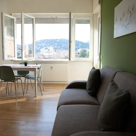 Apartment Appartamento Lago Verde Como